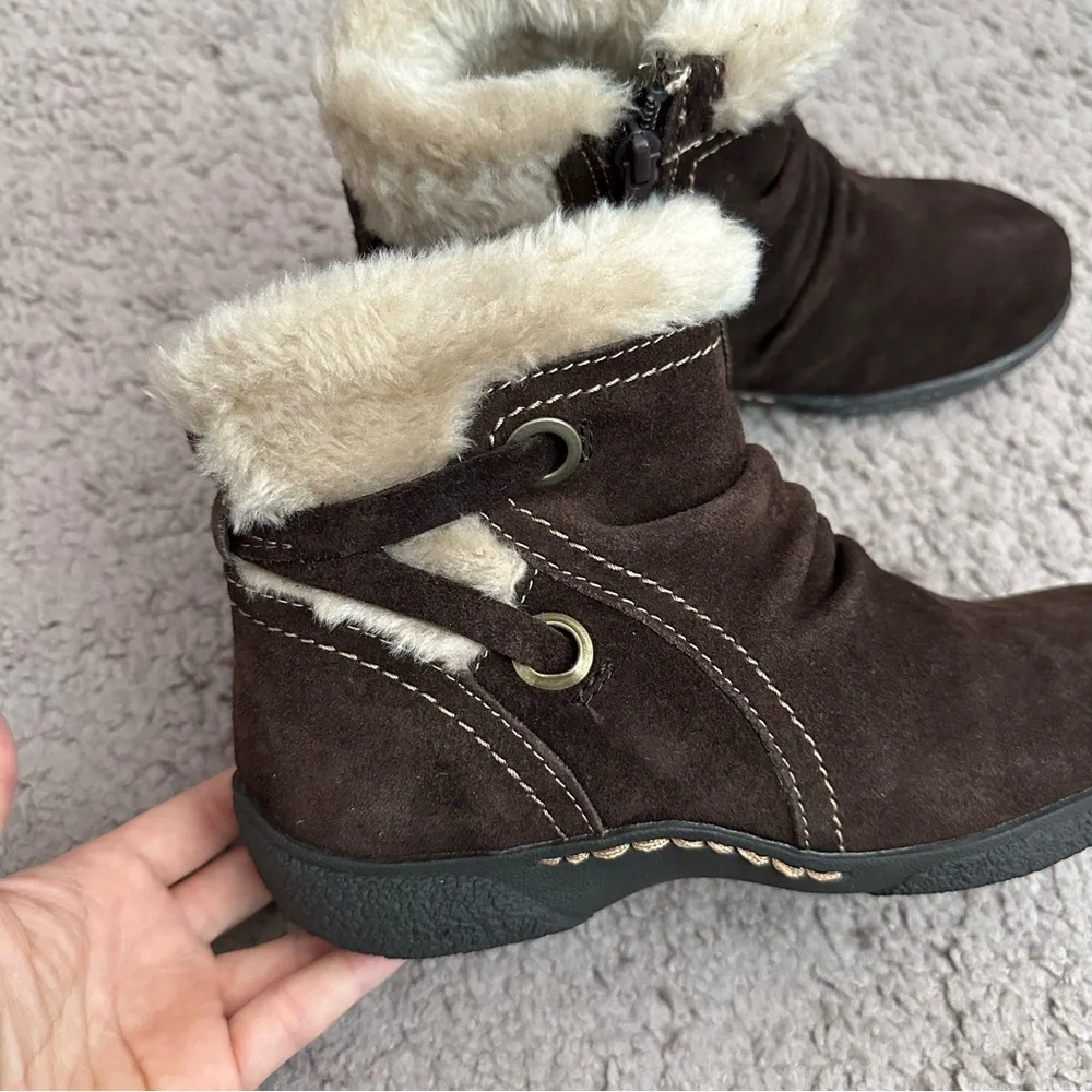 Bare Traps Leanna Faux Fur Trim Brown Leather Suede Ankle Boots